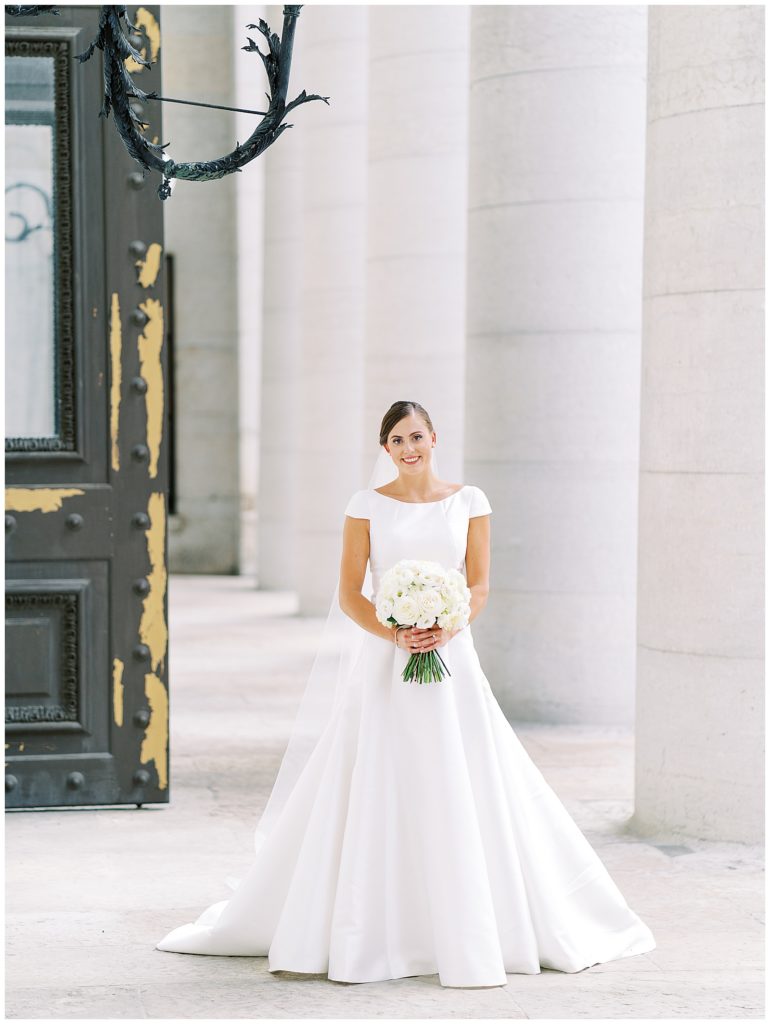 ohio statehouse wedding portraits bride